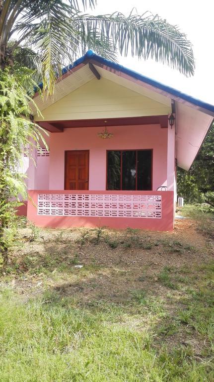 Cashew Nut Bungalows Hotel Ao Nang Kültér fotó