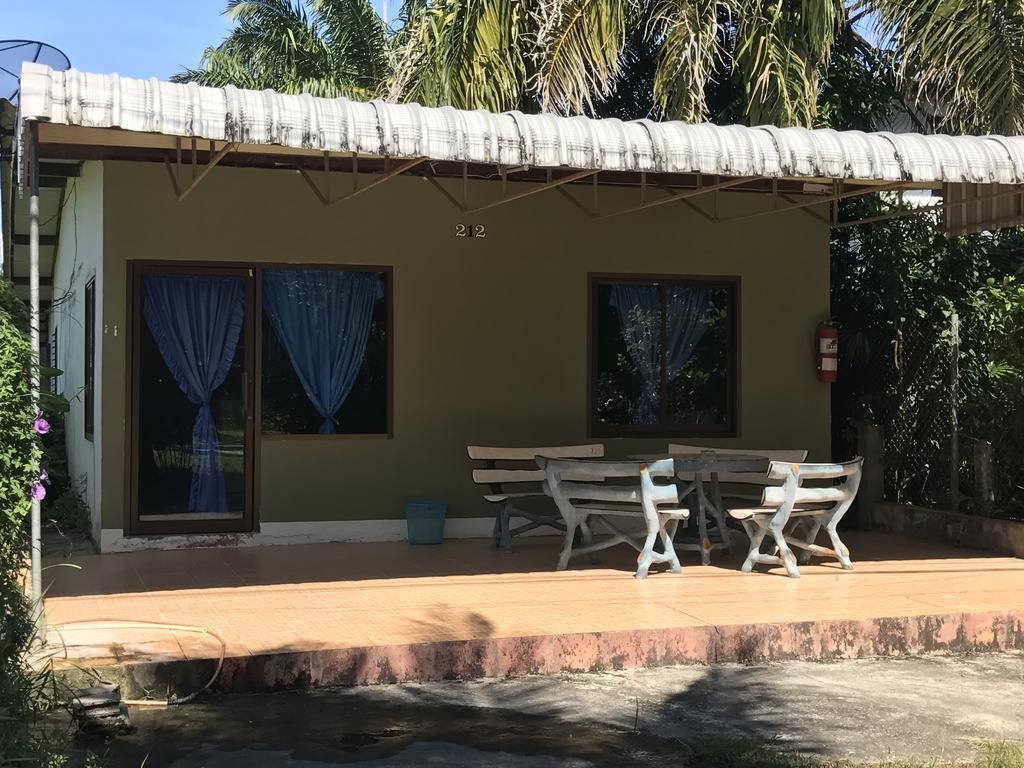 Cashew Nut Bungalows Hotel Ao Nang Kültér fotó