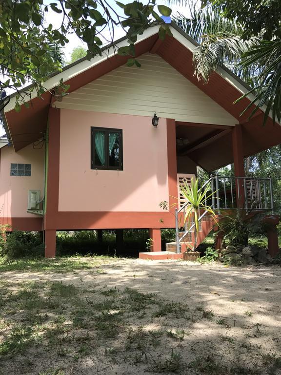 Cashew Nut Bungalows Hotel Ao Nang Kültér fotó