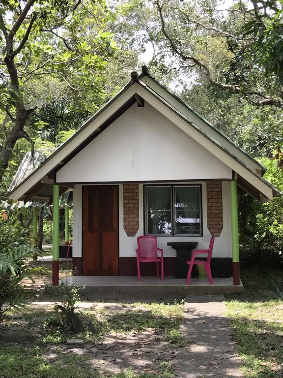 Cashew Nut Bungalows Hotel Ao Nang Kültér fotó