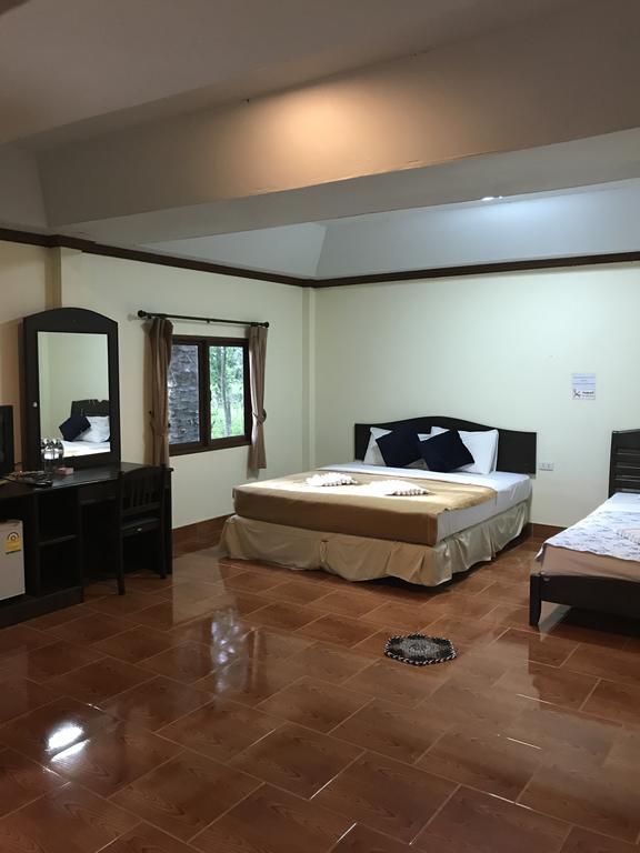 Cashew Nut Bungalows Hotel Ao Nang Kültér fotó