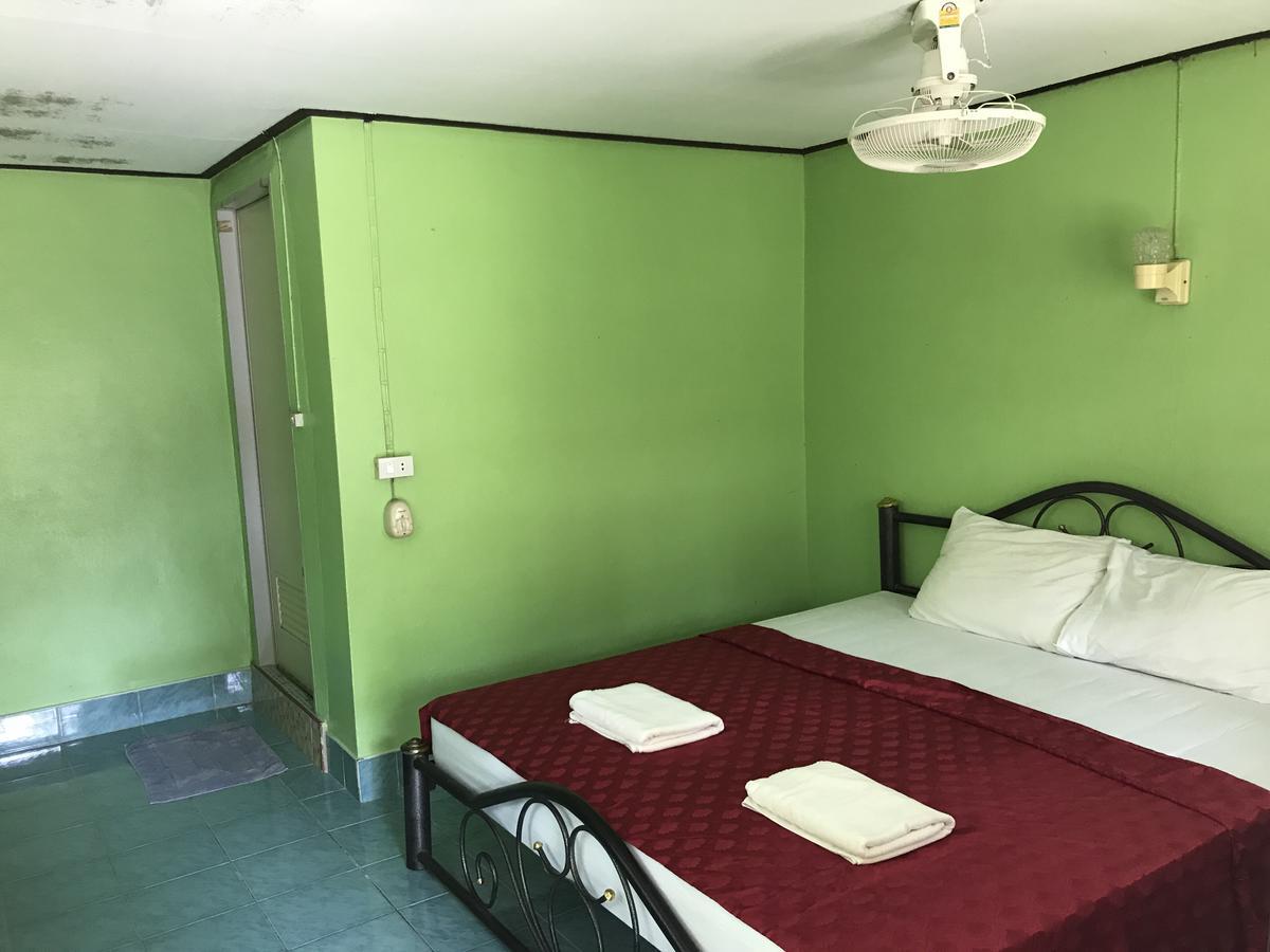 Cashew Nut Bungalows Hotel Ao Nang Kültér fotó